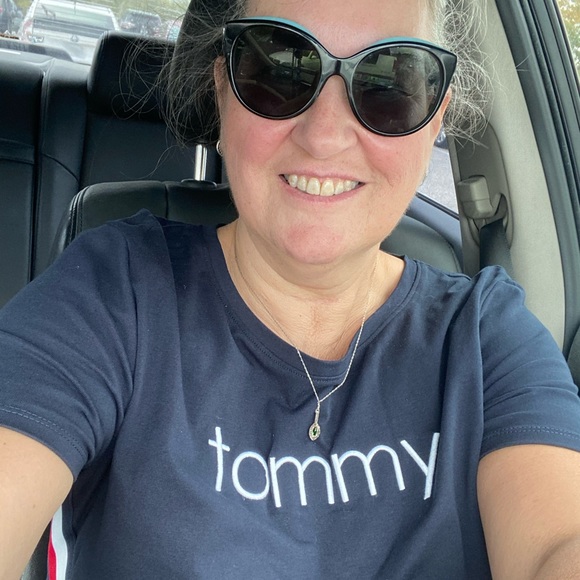 Meet your Posher, Jo anne - Picture 2 of 2